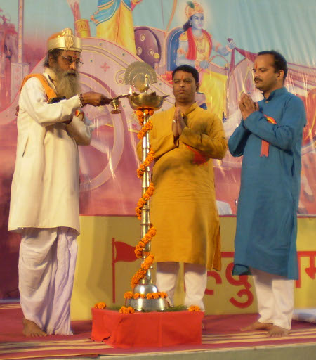 Inauguration of Hindu Dharmajagruti Sabha by lighting a Samai (an oil lamp)