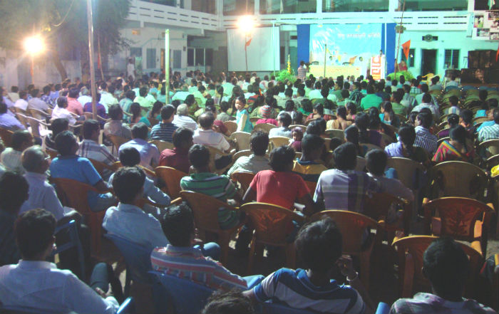 About 800 devout Hindus attended the Hindu Dharmajagruti Sabha at Karimnagar (AP)